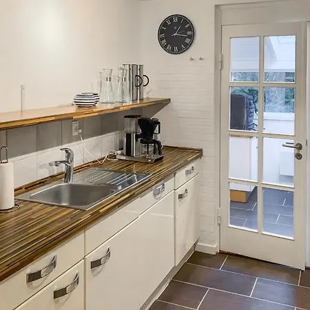 Hébergement de vacances Pet Friendly Home In Blavand With Sauna *
