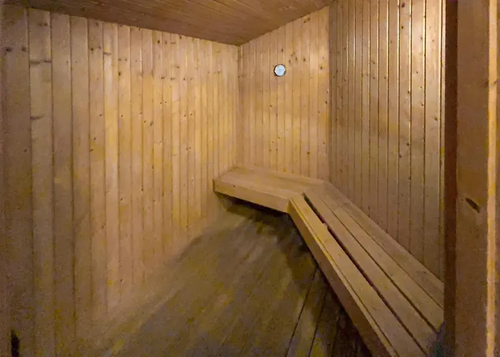 度假居 Pet Friendly In With Wifi 布拉万德